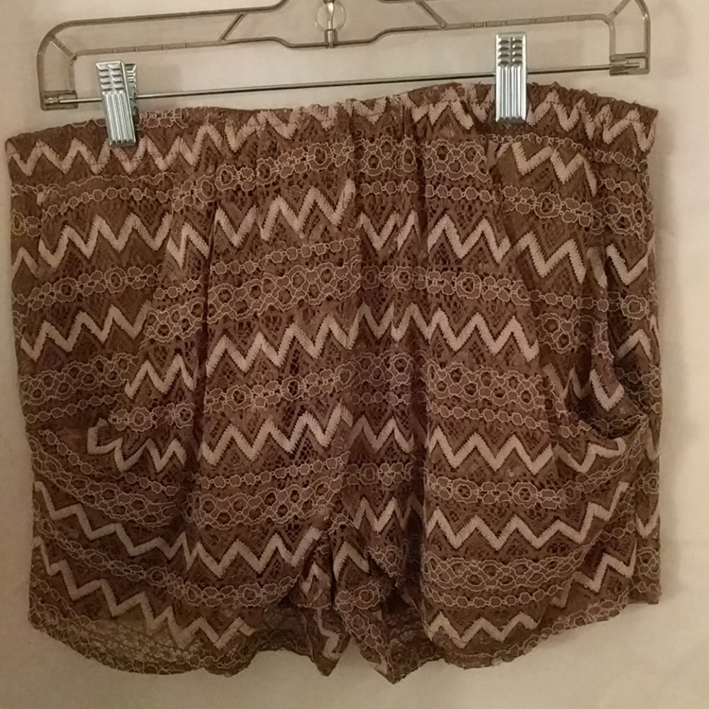 Chevron Design Lace Skort Shorts - Super Cute!